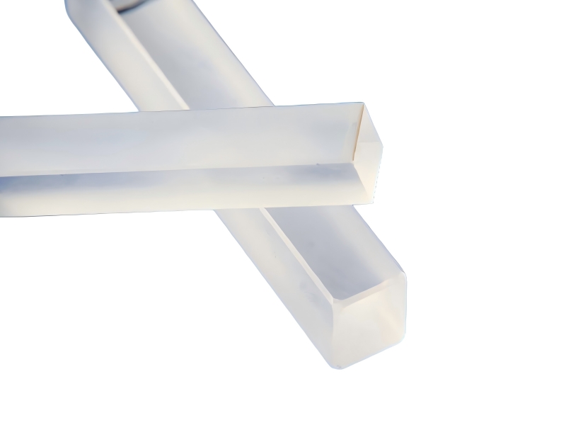 QPM準相位匹配技術(shù)，非線性晶體中實現(xiàn)高效波長轉(zhuǎn)換的關(guān)鍵，PPLN